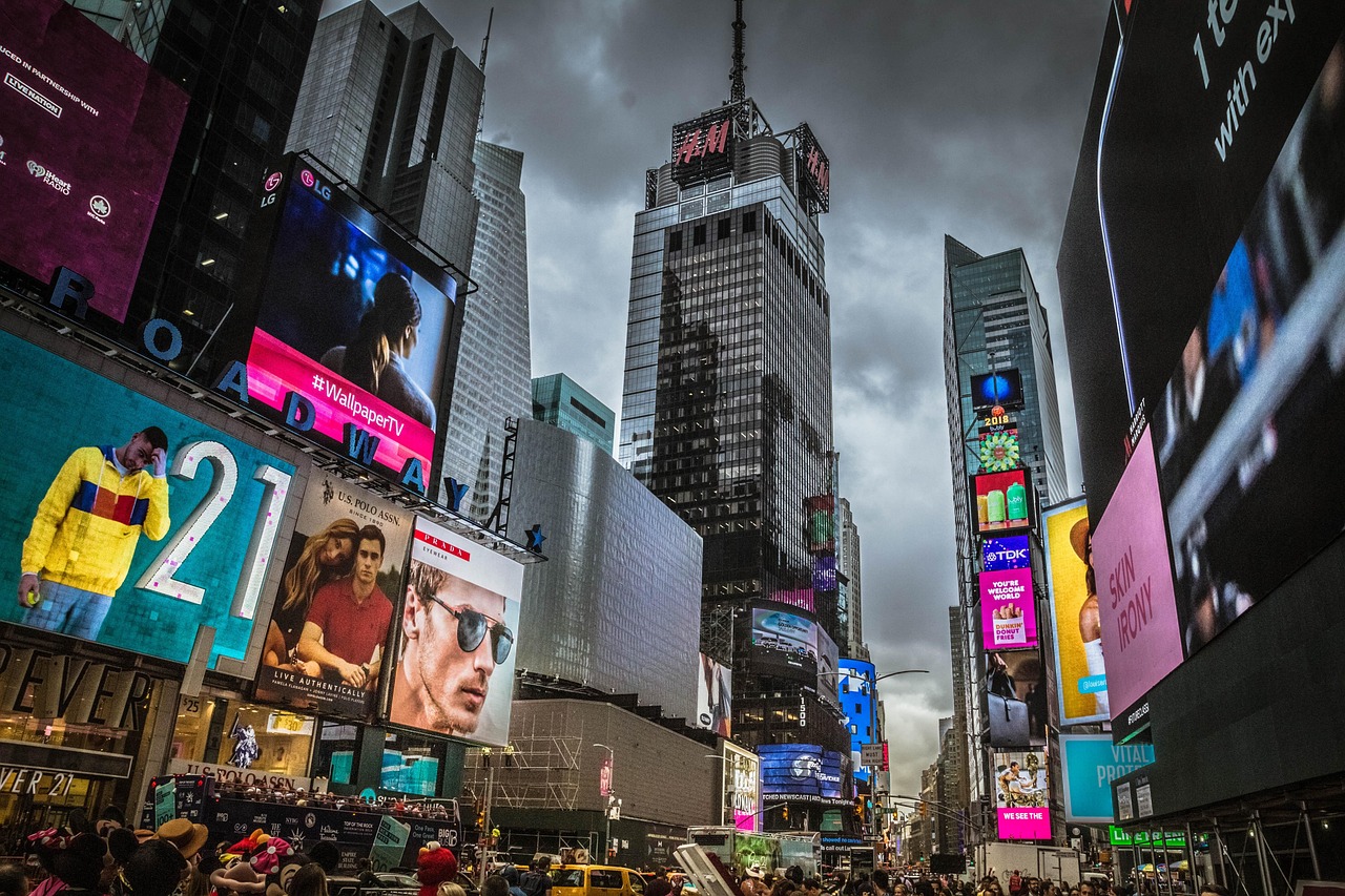 Times Square Weather- Monthly Climate Guide for Visitors